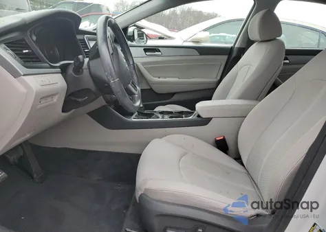 2018 Hyundai Sonata Sport z USA, uszkodzony, nr VIN 5NPE34AF2JH629545